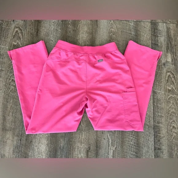 Figs F Cancer pink. Cade cargo Medium. - Picture 2 of 5